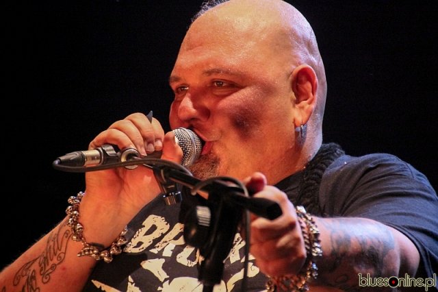 Popa Chubby at Jimiway 2012 (7)